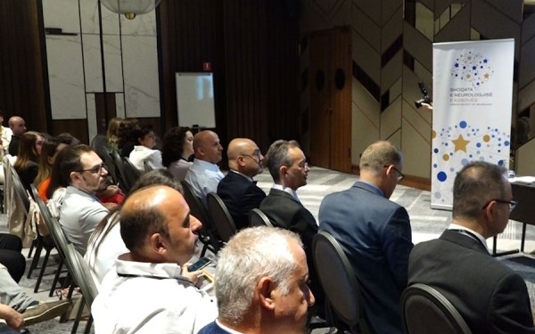 Rreth 1 mijë pacientë vuajnë nga skleroza multiple në Kosovë