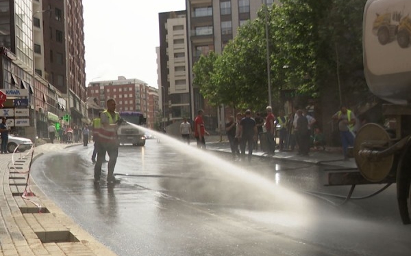 Përfundon rruga “Muharrem Fejza”, sfidë çështja e parkingut