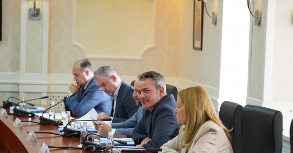 Opozita kërkon shkarkimin e bordit të ZRrE-së