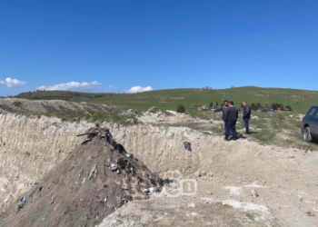 Pamjet satelitore tregojnë se ekzistojnë dyshime për varrezë masive në Shtaval në Serbi