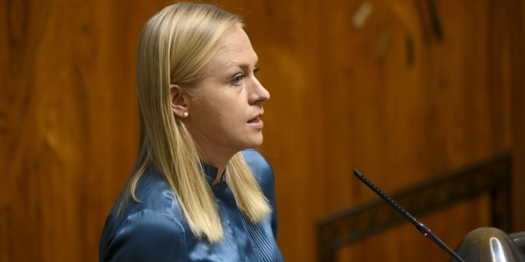 Deputetja finlandeze: Lëvizje historike për Finlandën