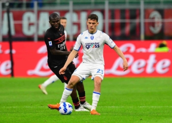 Kristjan Asllani drejt transferimit në Milano, klubet nisin negociatat