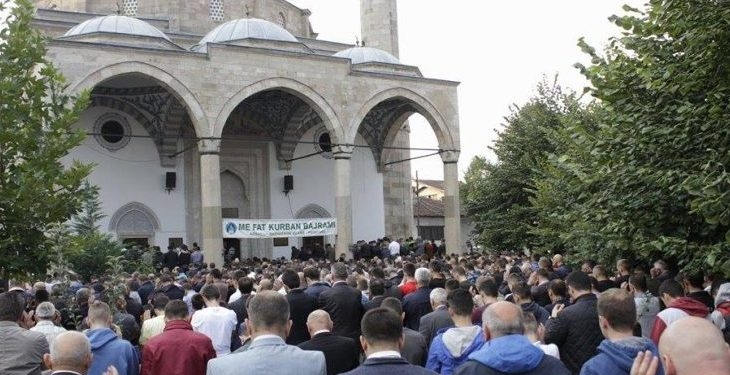 Kështu duhet uruar saktë Fitër Bajrami në gjuhën shqipe