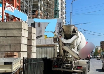 S’kishte leje ndërtimore, gjobitet me 300 euro kompania ndërtimore në Ferizaj