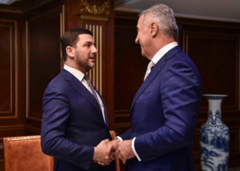 Krasniqi takohet me Gjukanoviqin, flasin për zhvillimet politike në Kosovë e rajon