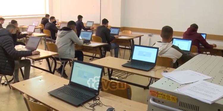 Nuk priten rezultate të mira nga testi PISA as këtë vit