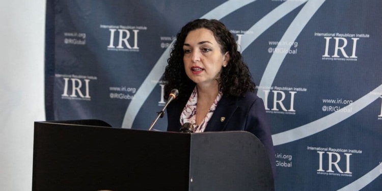 Osmani thotë se për demarkacionin me Malin e Zi politikanët e kanë kryer punën