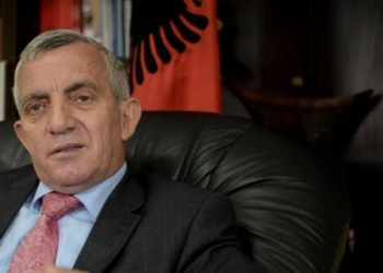 ​Minxhozi: Shqipëria pret turistët nga Kosova, marrëveshjet po zbatohen