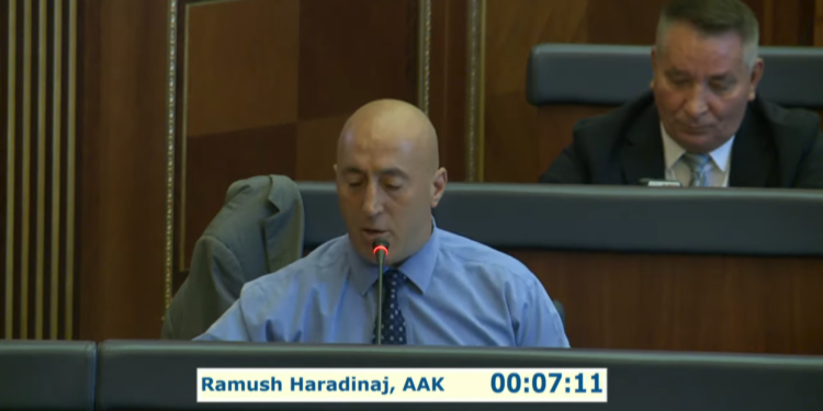 Haradinaj: VV-ja e frikësuar, nuk mund të fshihet me kundër-komision