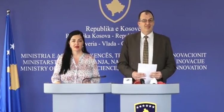 Rreth 24 mijë nxënës do t’i nënshtrohen testit të maturës më 18 qershor