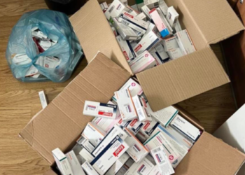 Dogana aksion në barnatore, konfiskohen medikamente të kontrabanduara