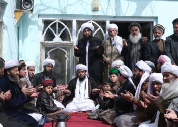 Frika mbërthen komunitetin sufist afgan pas sulmeve vdekjeprurëse