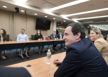 Kurti me komunitetin shqiptar në Washington, flasin për rritjen e rolit të mërgatës në zhvillim të vendit