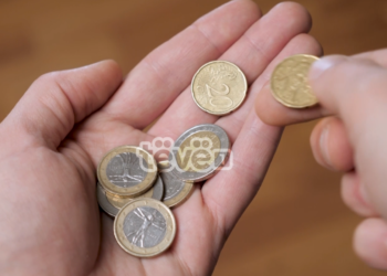 Tregu i mbushur me para të falsifikuara, për 3 muaj mbi 200 raste