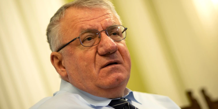 Sheshel ftohet që të dëshmojë në Hagë