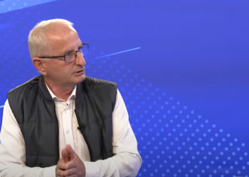 Shatri: 100 euro nga Qeveria nuk mjaftojnë as 3 ditë për një familje 5-anëtarëshe