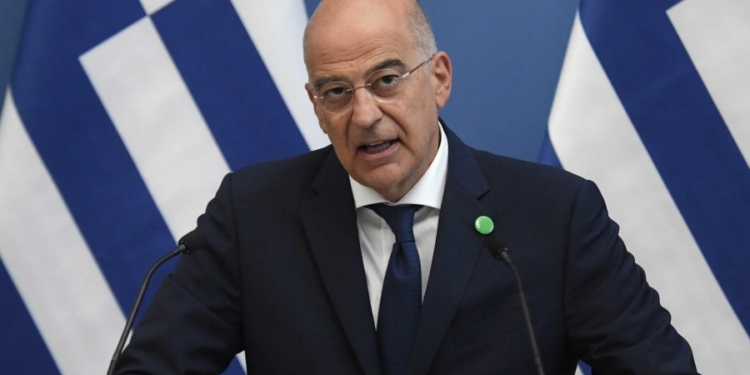 Ministri i Jashtëm grek Dendias viziton sot Shqipërinë