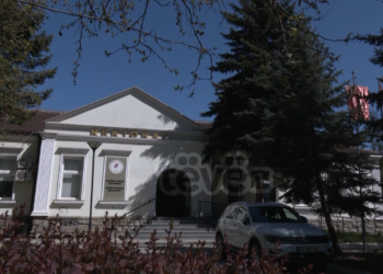 Mungesa e publikimeve shkencore rrezikon mosakdreditimin  e departamenteve në UP