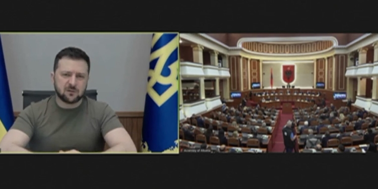 Zelnsky nis adresimin para deputetëve të Kuvendit të Shqipërisë