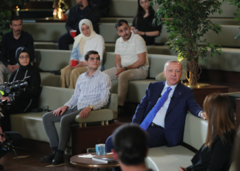 Erdogan u thotë aleatëve se nuk do të pranojë hyrjen e Suedisë dhe Finlandës në NATO