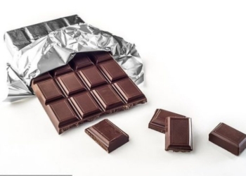 Gjashtë ushqimet që ndihmojnë në lehtësimin e ankthit