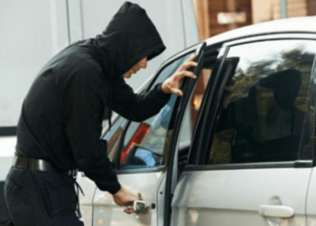 Hajnat i grabisin veturën postierit në Ballaban