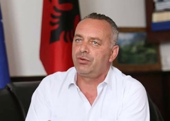 Shqetësimet për ujin e pijes në Deçan, deklarohet Ramosaj