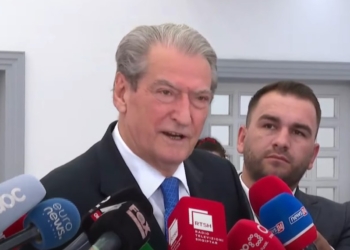 Berisha voton në selinë e PD, sulmon procesin për presidentin: Antikushtetues