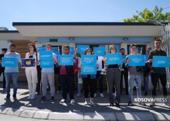 Studentët kosovar ndihen të diskriminuar, kërkojnë trajtim të barabartë nga BE-ja