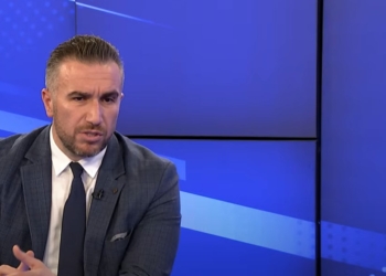 Qeveria nuk do të mund ta ndalë ikjen nga vendi pas mosvotimit të Ligjit për pagë minimale