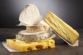 Sa gjatë mund të qëndrojë djathi në frigorifer!