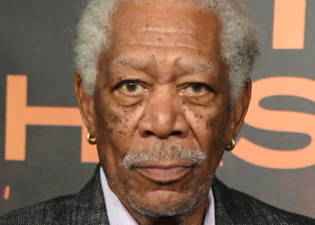 Aktorit Freeman i ndalohet hyrja në Rusi