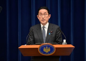 Rusia ndalon hyrjen e 63 shtetasve japonezë, përfshirë kryeministrin