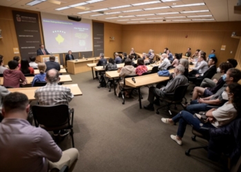 Kryeministri Kurti mbajti ligjëratë mbi demokracinë dhe krizat në Universitetin Brown të ShBA-së