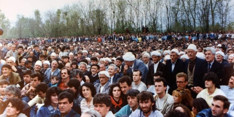 Mehaj përkujton tubimin historik për faljen e gjaqeve në Verrat e Llukës në Deçan