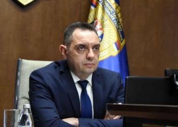 Vulin: Serbia të shpallë neutralitet politik nëse Kosova hyn në KE