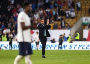 Nga Hungaria, te Hungaria, Anglia pëson 4 gola në shtëpi pas 69 vitesh