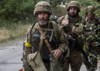 Trupat ukrainase tërhiqen nga Sievierodonetsk-u