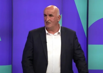 Haliti sqaron pse u detyruan ta meremetojnë rrugën gjashtë muaj pas asfaltimit