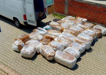 Policia konfiskon rreth 800 kg duhan në Viti