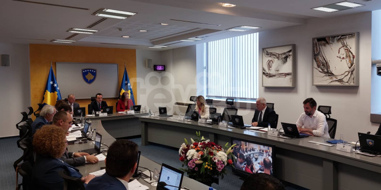 Qeveria miraton draftin e Fondit Sovran, Kurti: Do t’i jap një shtytje të re ekonomisë