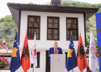 Meta: Lidhja Shqiptare e Prizrenit kujton rëndësinë e bashkimit rreth vlerave kombëtare shqiptare