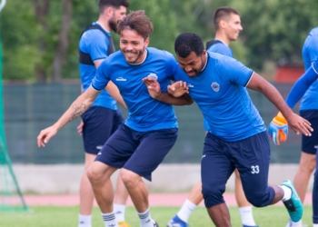 Kampionët e nisin me largime, njoftojnë divorcin me 6 futbollistë