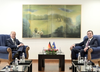 Kurti: Vizita e sotme e kancelarit gjerman ishte historike