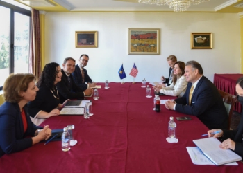 Presidentja Osmani takon tre emisarët për Ballkanin Perëndimor