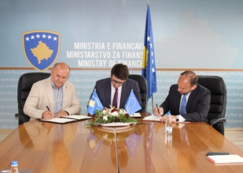 Nënshkruhet marrëveshja prej 1.5 milionë euro për zgjerimin e ngrohjes qendrorë në Prishtinë