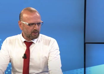 Juristi Nrecaj: Paga e veteranëve nuk guxon të përcaktohet pa u bërë pastrimi i listave