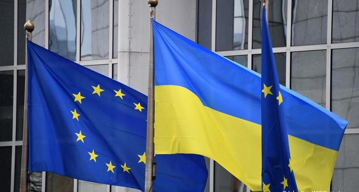 KE i jep Ukrainës e Moldavisë statusin e vendit kandidat për BE