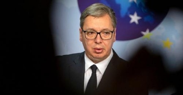 ​Dialogu Kosovë-Serbi, Vuçiq kërkon kompromis