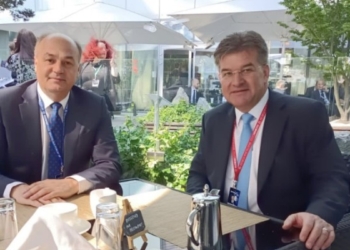 Hoxhaj takon Lajçakun, flasin për dialogun